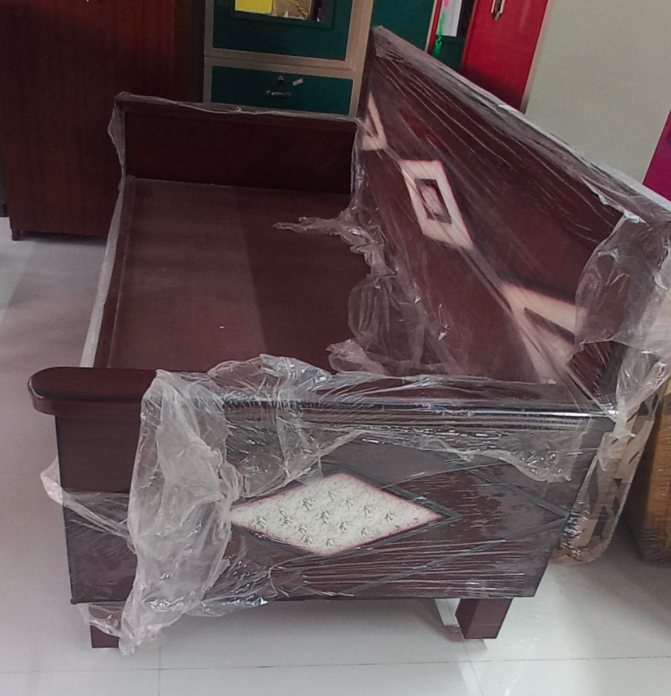 Sheesham Wood Diwan cum 3‑Seater Sofa